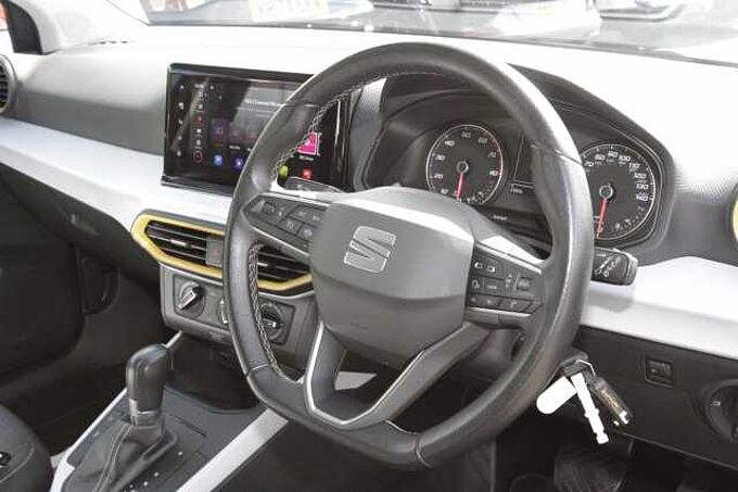 SEAT Arona SE Technology 1.0 TSI 110 PS DSG