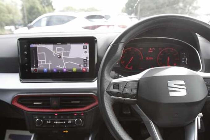 SEAT Arona FR Sport 1.0 TSI 110 PS 6-speed manual