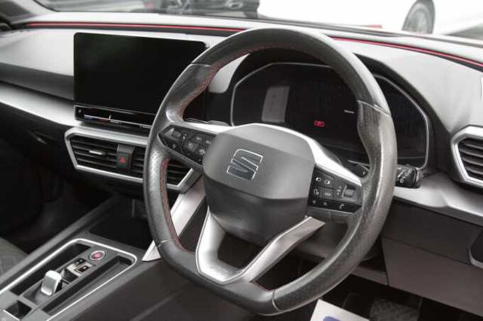 SEAT Leon FR First Edition 1.5 eTSI 150 PS DSG