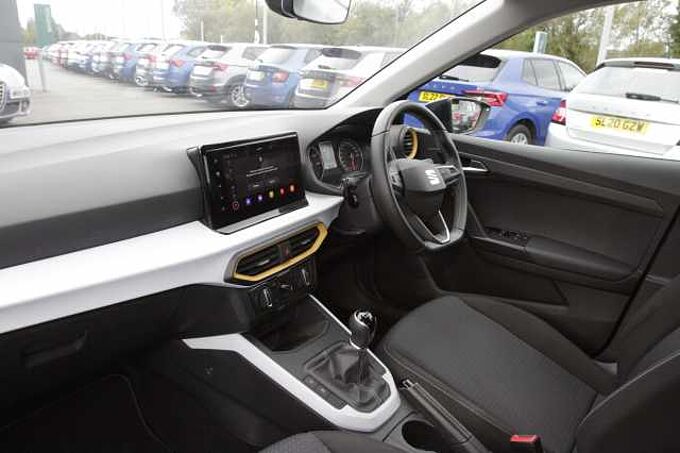 SEAT Arona SE Technology 1.0 TSI 95 PS 5-speed manual