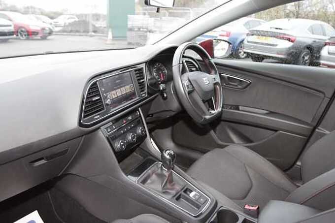 SEAT Leon FR Technology 1.4 TSI 125 PS 6-speed manual