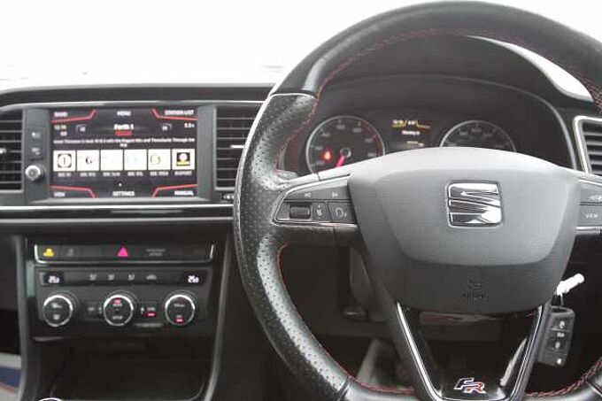 SEAT Leon FR Technology 1.4 TSI 125 PS 6-speed manual